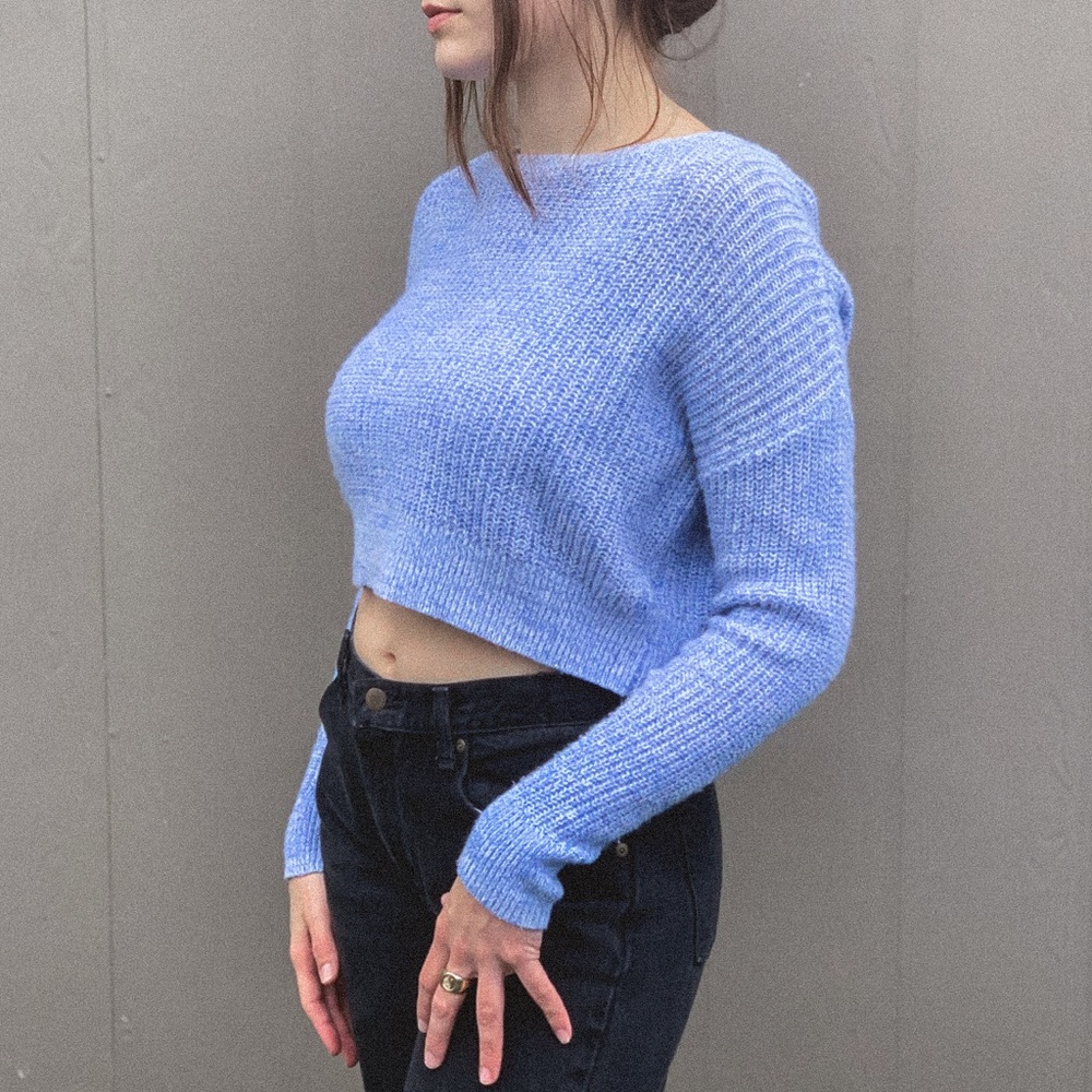 (SOLD) Blue Knit Sweater Crop Top